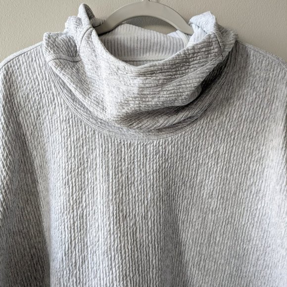 Lululemon Retreat Yourself Hoodie - Picture 6 of 10